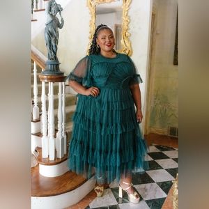 Ivy City Co Whimsical Dress in Emerald